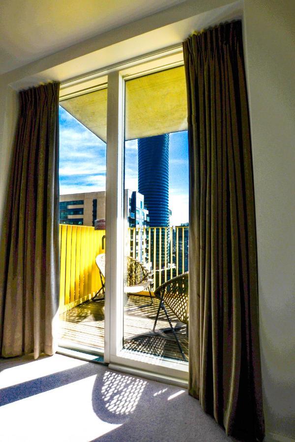 Charles Hope Millharbour Apartment ลอนดอน ภายนอก รูปภาพ