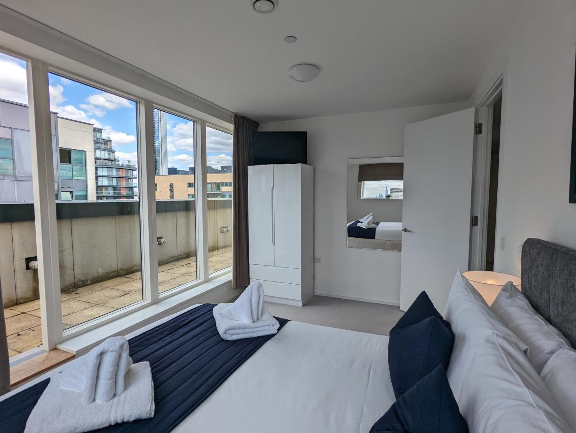 Charles Hope Millharbour Apartment ลอนดอน ภายนอก รูปภาพ